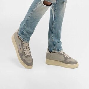 AUTRY MEN’S VINTAGE INSPIRED MEDALIST LOW - MIXSUEDE GREY/CREAM SNEAKERS SHOES